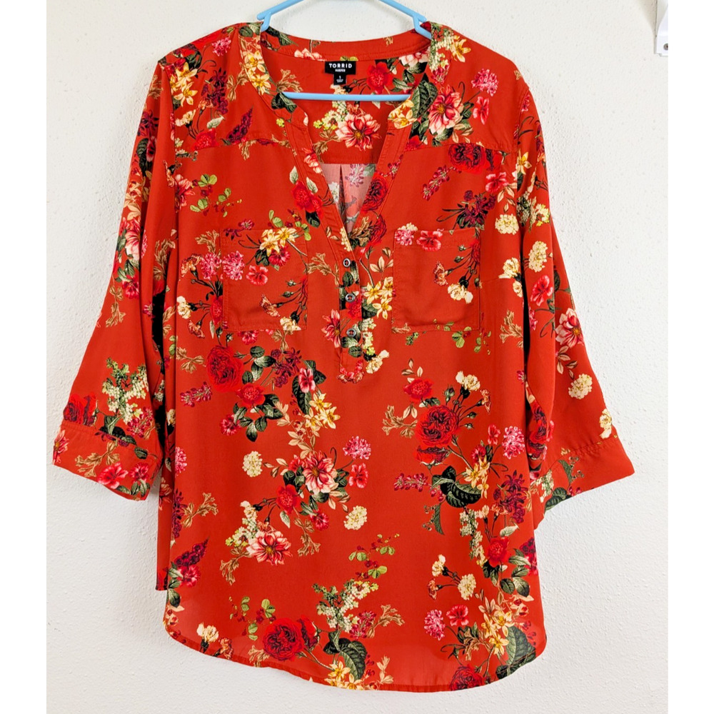 Torrid Harper sz 1 or 1X Shirt orange with floral print button front 4324